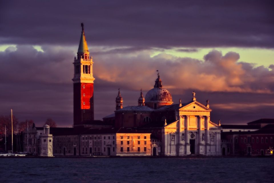 Punta Sabbioni: Venice By Night and Sunset Panoramic Cruise - Tips for an Enjoyable Experience