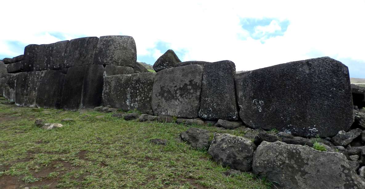 Rapa Nui: Orongo to Ana Te Pahu - Cultural Significance of Key Locations