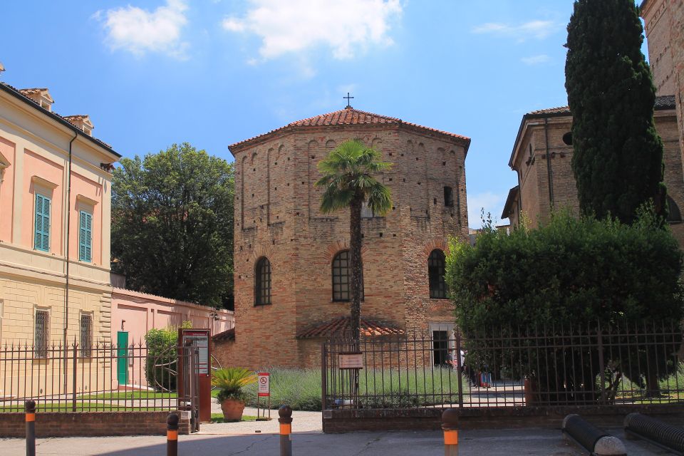 Ravenna: UNESCO Monuments and Mosaics Guided Tour - Highlights of the Experience