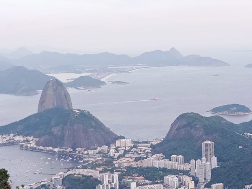 Rio De Janeiro: Christ the Redeemer Fort of Copacabana - Exploring the Copacabana Waterfront