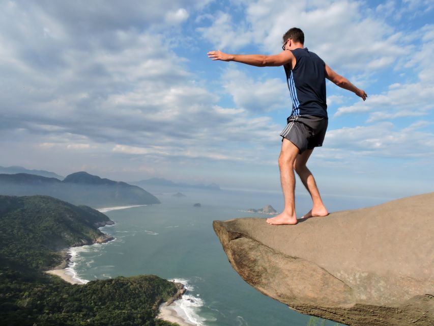 Rio De Janeiro: Pedra Do Telegrafo Hiking Tour - Detailed Tour Itinerary