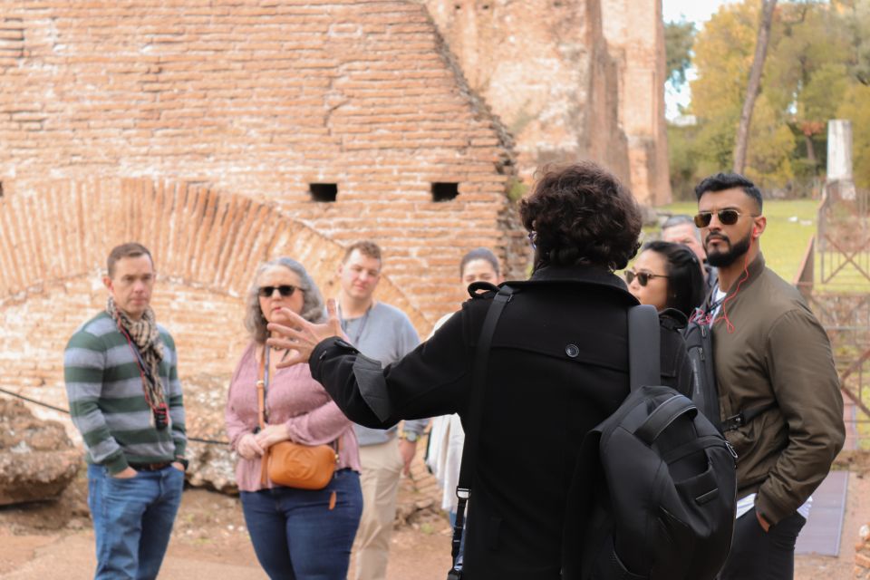 Rome: Colosseum, Roman Forum and Palatine Hill Guided Tour - Guided Experience