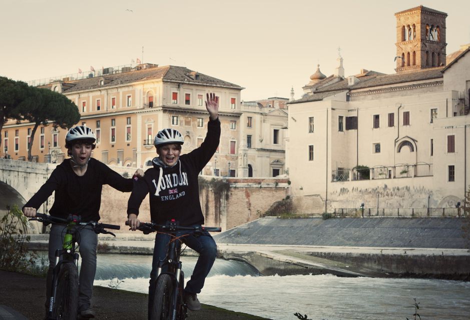 Rome: Half-Day Panoramic Tour by Electric-Assist Bicycle - Itinerary and Key Attractions