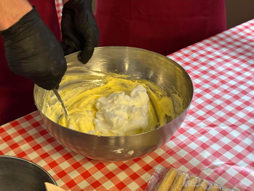 Rome: Homemade Pasta and Tiramisu Cooking Class - Class Structure and Details