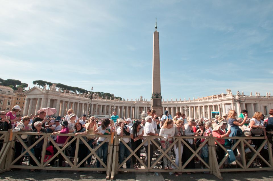 Rome: Papal Audience Experience Reservation With Guide - What to Expect on the Day