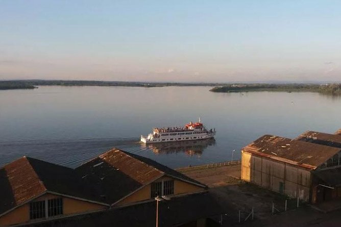 Sailing in Guaíba With White Swan Boat - Porto Alegre - Customer Experiences and Feedback
