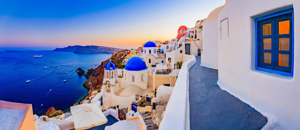 Santorini Magic: Your Unforgettable Cruise Shore Adventure - Discovering Oia