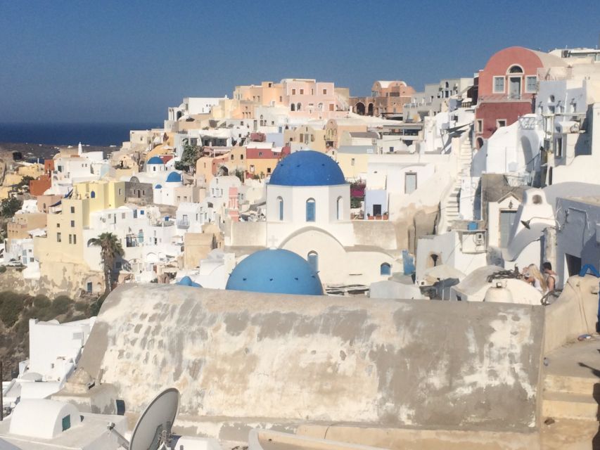 Santorini:Akrotiri Guided Tour & Motorboat Cruise With Lunch - Inclusions and Amenities