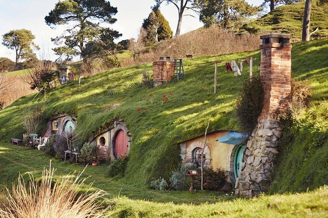 [Stevong] Hobbiton Movie Set Tour & Glowworm Cave Day Tour - Pricing and Inclusions