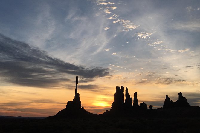 Sunrise Tour of Monument Valley - What to Expect on the Tour