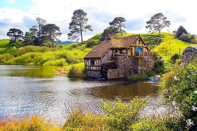 Tauranga - Magical Hobbiton Movie Set - Private Shore Excursion. - Meeting and Pickup Information