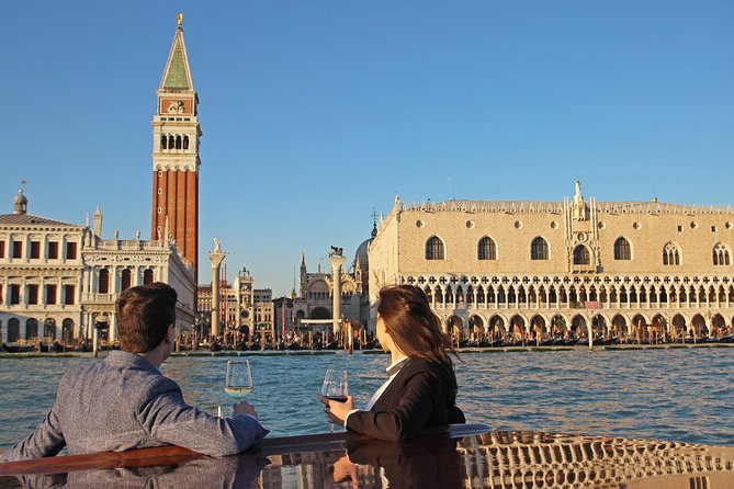 The Secrets of the Grand Canal - Boat Tour - Accessibility Information