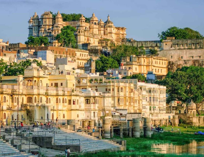 Udaipur: Private Sightseeing Guided City Tour in Udaipur - Key Attractions