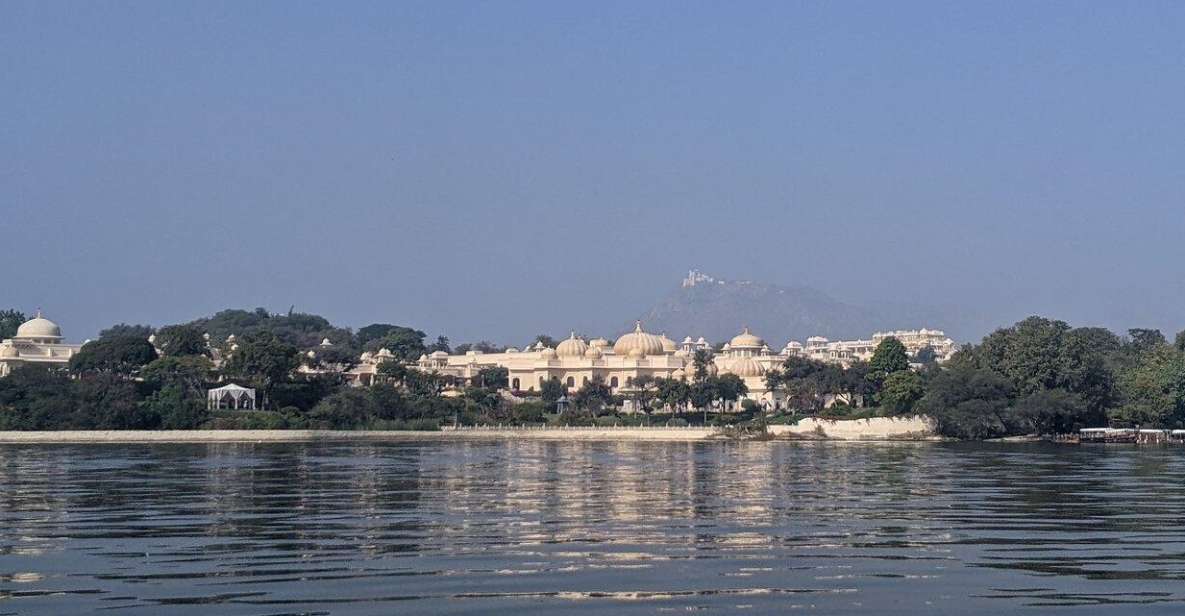 Udaipur Walking Tour - City Palace Exploration