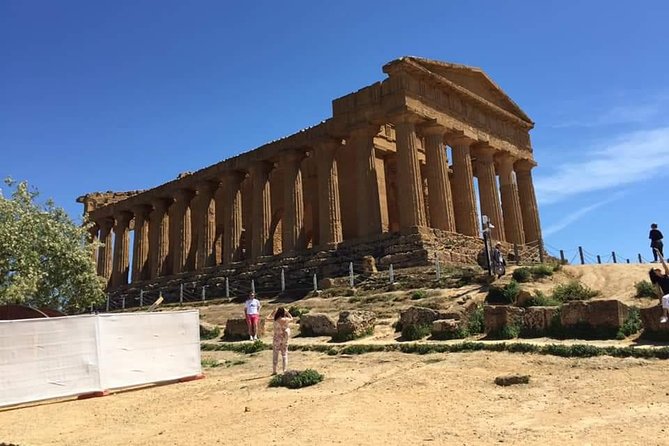 Valley of the Temples - Tour Features