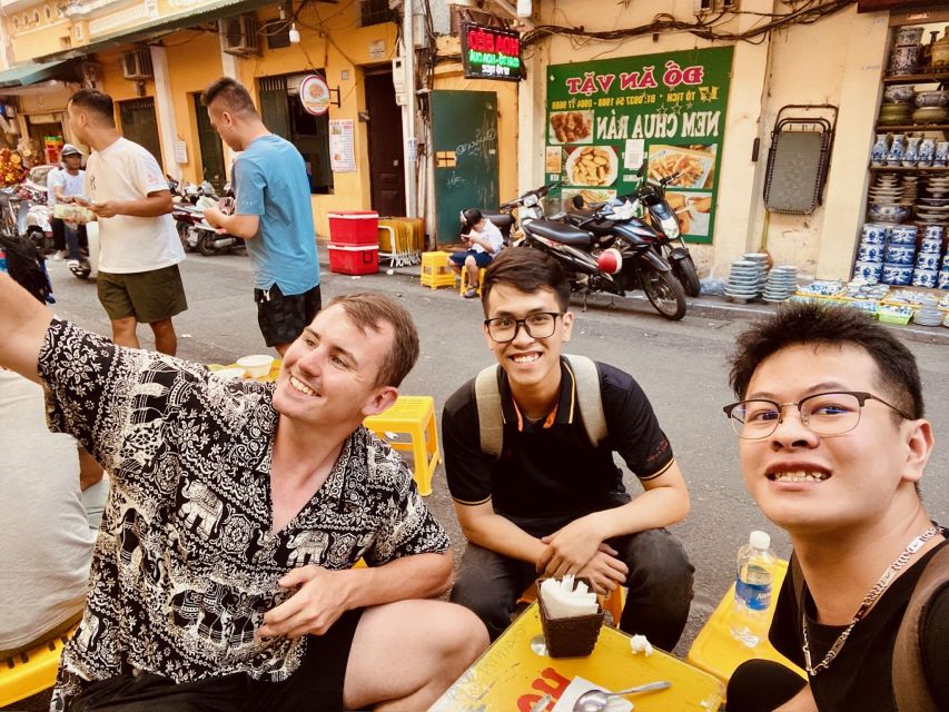 Vegan Street Food & Stories of Hanoi - Vegan Food Experience