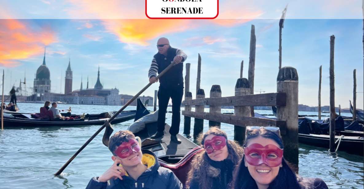 Venice: Gondola Serenade on the Grand Canal With Mask - Unique Tour Features