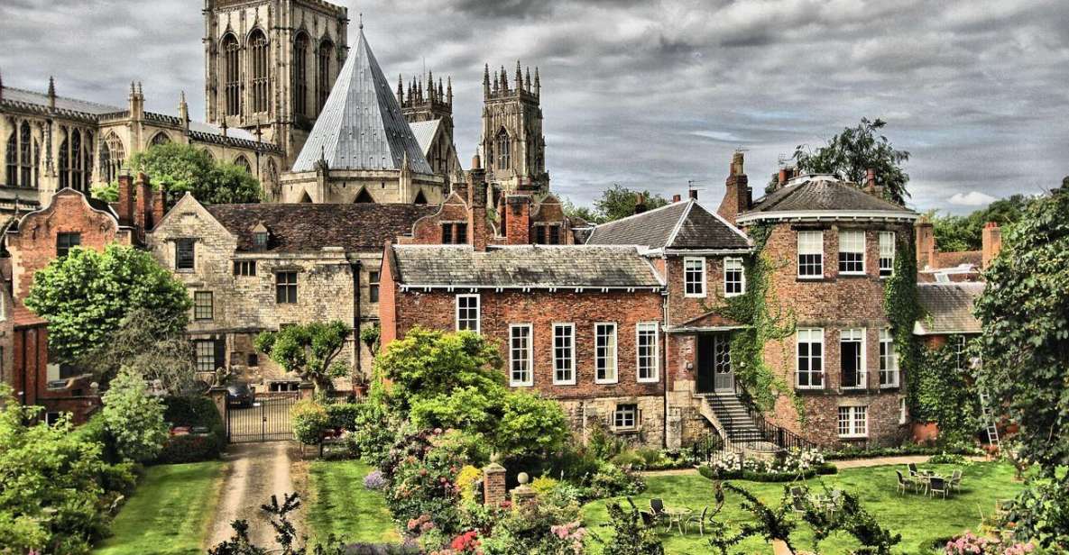 York Private Guided Walking Tour - Key Attractions