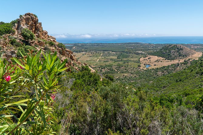 4x4 Excursion Between Mountain and Sea - Accessibility Features