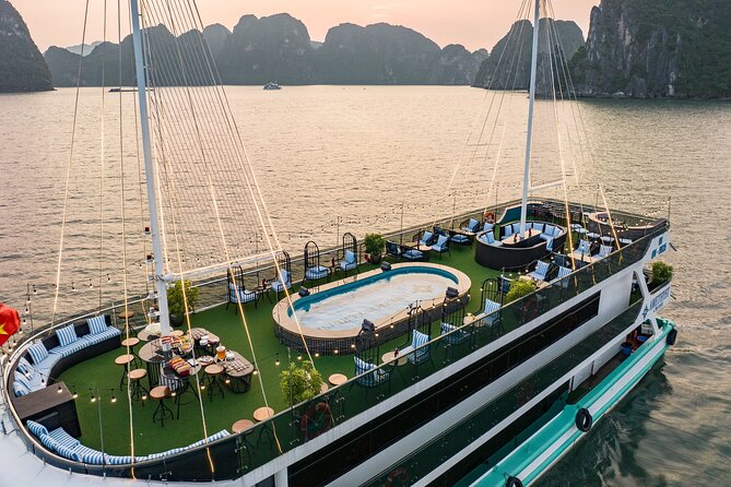 5-Star Day Cruises Halong With Jacuzzi - Guest Reviews and Ratings