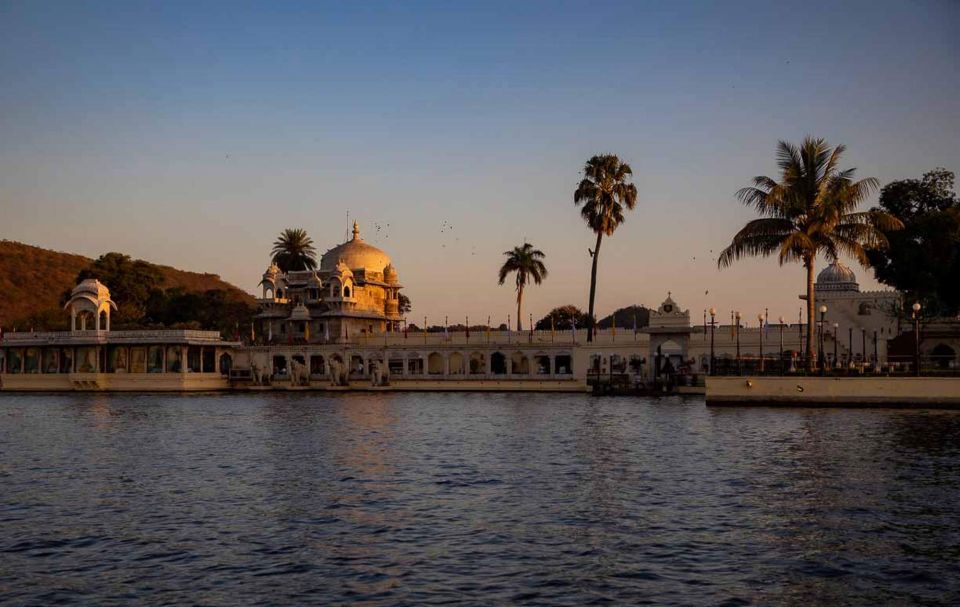 6 Days Golden Triangle India Tour With Udaipur - Transportation Information