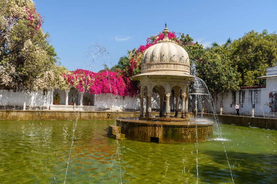 7 - Days Tour of Udaipur, Chittaurgarh, Pushkar and Jaipur - Included Services