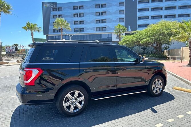 Aruba Private Roundtrip VIP Transportation - Accessibility Information