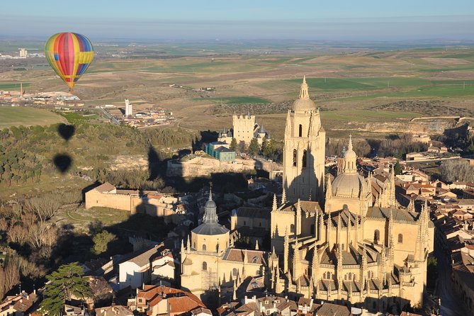 Balloon Ride Over Segovia or Toledo With Optional Transport From Madrid - Meeting Point and Logistics