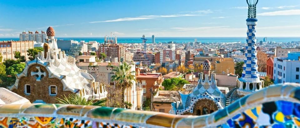 Barcelona: Private Sagrada Familia and Park Guell Tour - Park Guell Discovery