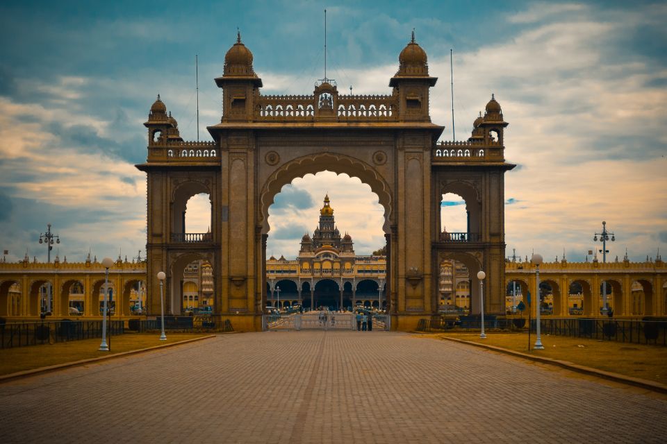 Bengaluru: Guided Full-Day Trip to Mysore With Lunch Option - Monument Visits