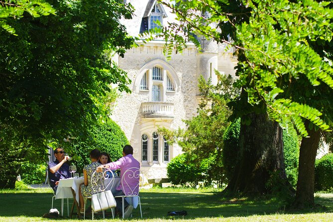 Bordeaux Super Saver Médoc Wine Tour With Lunch Plus St Emilion and Appetizer - Exclusions to Consider