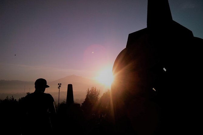 Borobudur Sunrise and Temples Tour From Yogyakarta - Meeting and Pickup Details