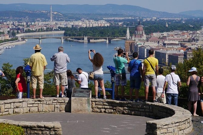 Budapest All in 1: 3-Hour Guided Bus Tour & 1hour Danube River Cruise - Tips for Your Tour