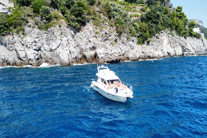 Day in Private Boat With Skipper From Salerno to Positano - Tips for a Great Experience