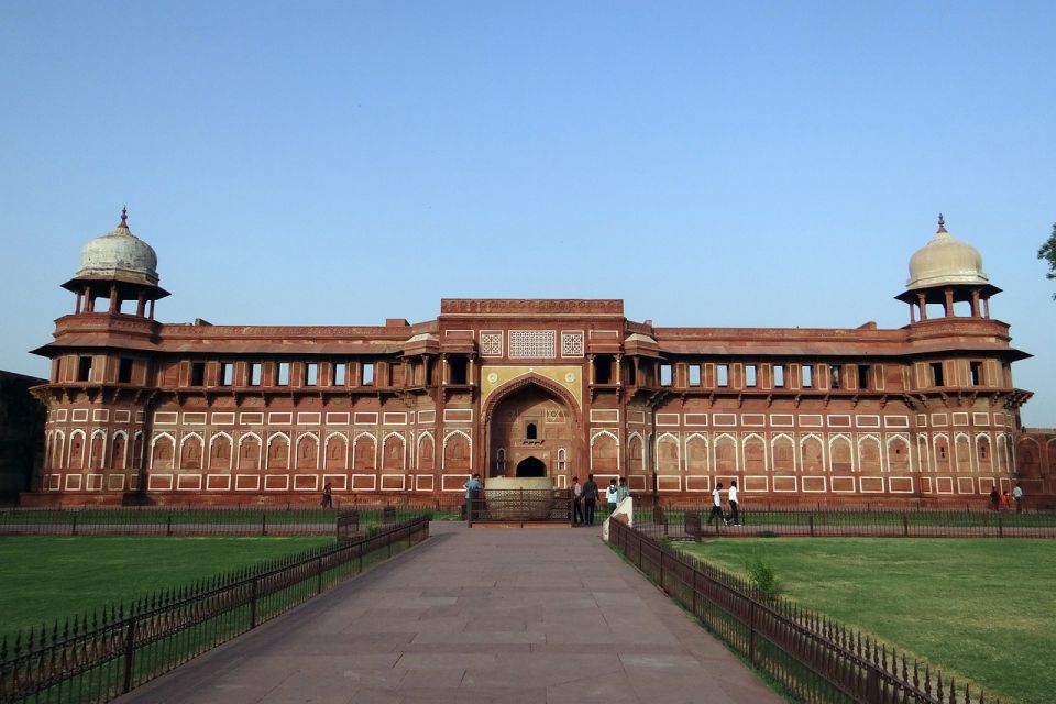 From Delhi: Taj Mahal and Agra Fort Private Tour by Car - Nearby Attractions