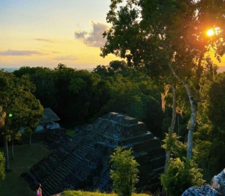 From Flores: Tikal and Yaxhá Day Tour - Inclusions of the Tour