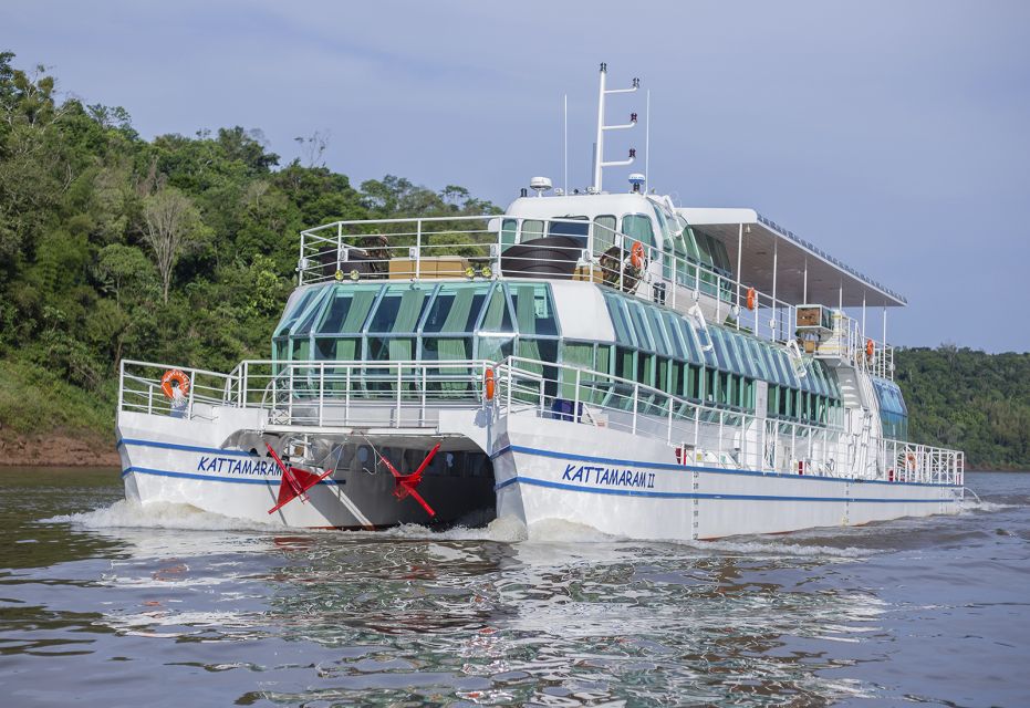 From Foz Do Iguaçu: Sunset Catamaran Tour With Meal - Frequently Asked Questions