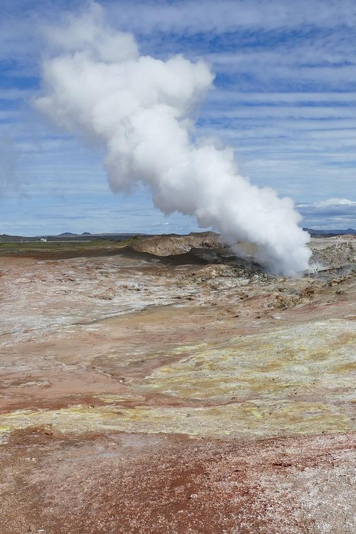 From Reykjavik: Volcanic Eruption Sites & Reykjanesbær Tour - Recent Eruption Sites