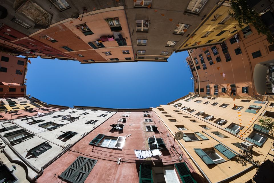 Genoa: First Discovery Walk and Reading Walking Tour - What to Bring
