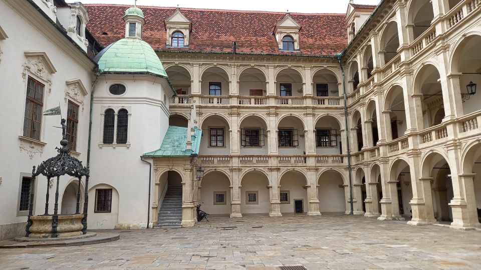 Highlights of Graz: Guided Walk - Tour Customization Options