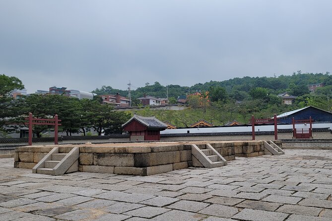 Inwangsan Hike & Historical Sites - Meeting Point and Logistics