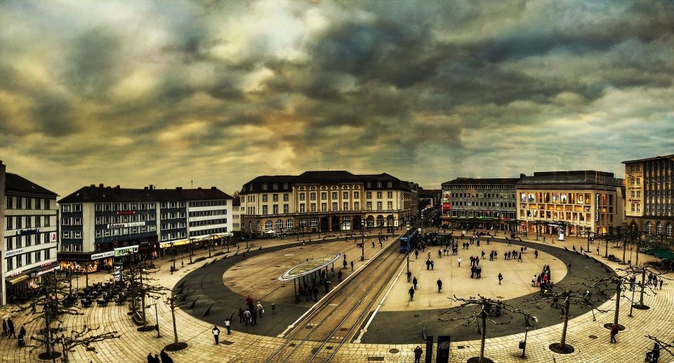 Kassel: Private Guided Walking Tour - Exploring Wilhelmshöhe Palace