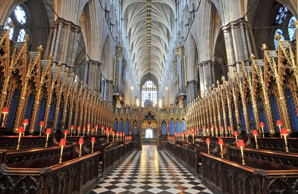 London: Changing of the Guard & Westminster Abbey - Meeting Point and Accessibility