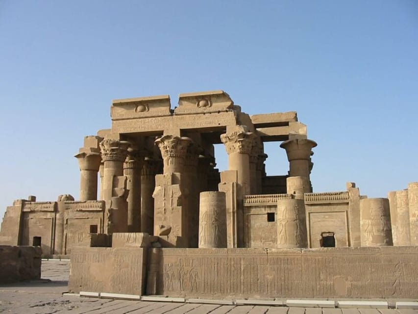 Luxor Day Tour Visit Edfu and Kom Ombo With Transfers - Highlights of Kom Ombo Temple
