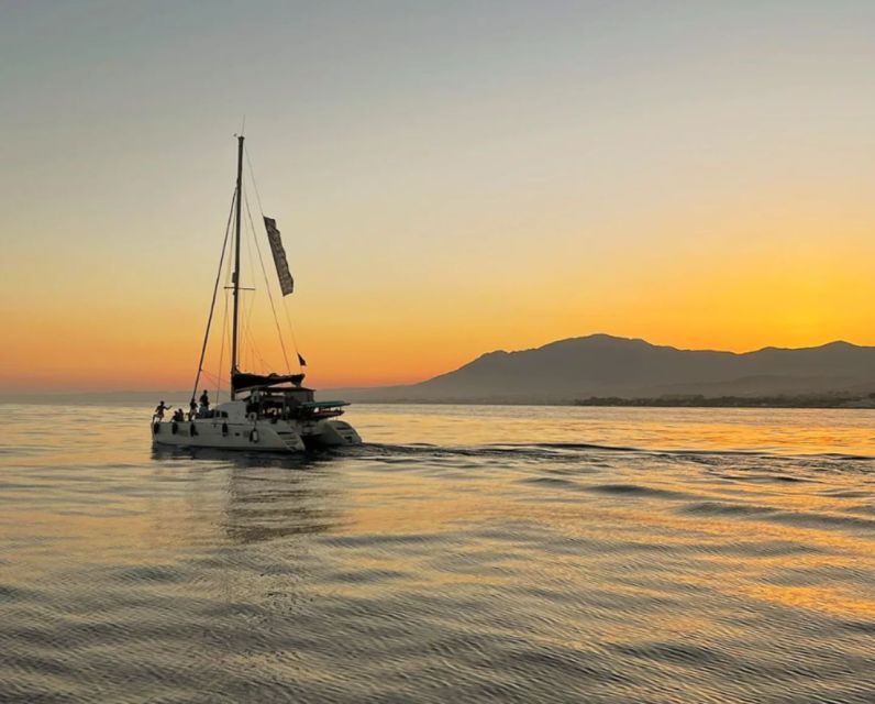 Marbella: Private Cruise in Catamaran - Onboard Amenities