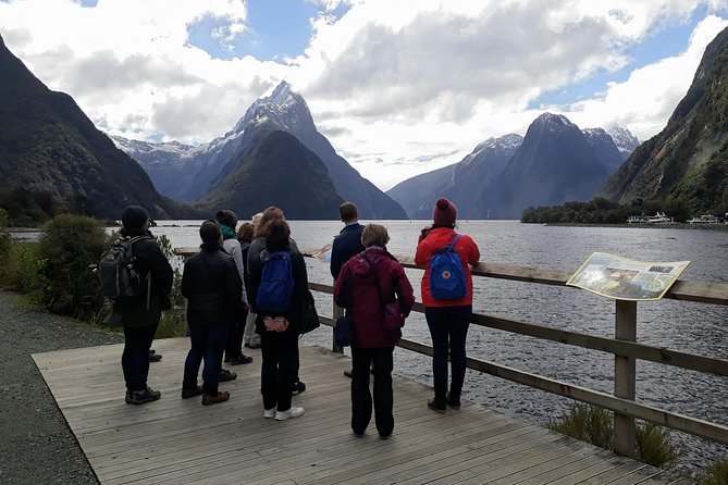 Milford Sound Overhead Flight With Landing From Queenstown - Pickup and Meeting Locations