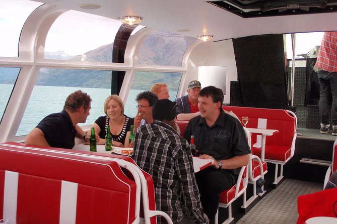 Million Dollar Cruise in Queenstown - Onboard Amenities