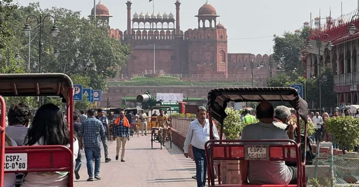 Old Delhi: Private Tour of Chandni Chowk, Tuk Tuk & Food - Accessibility Features