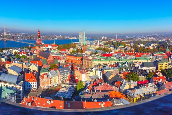 Old Town Walking Tour of Riga - Expert Local Guides