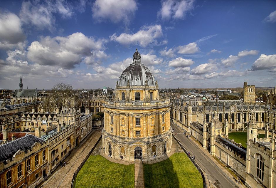 Oxford and Cotswold Private Tour Entry to Oxford University - Guided Walking Tour of Oxford